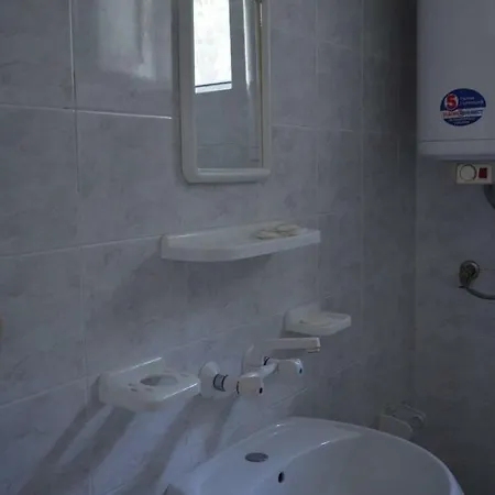 Apartament Bravo 1 George *